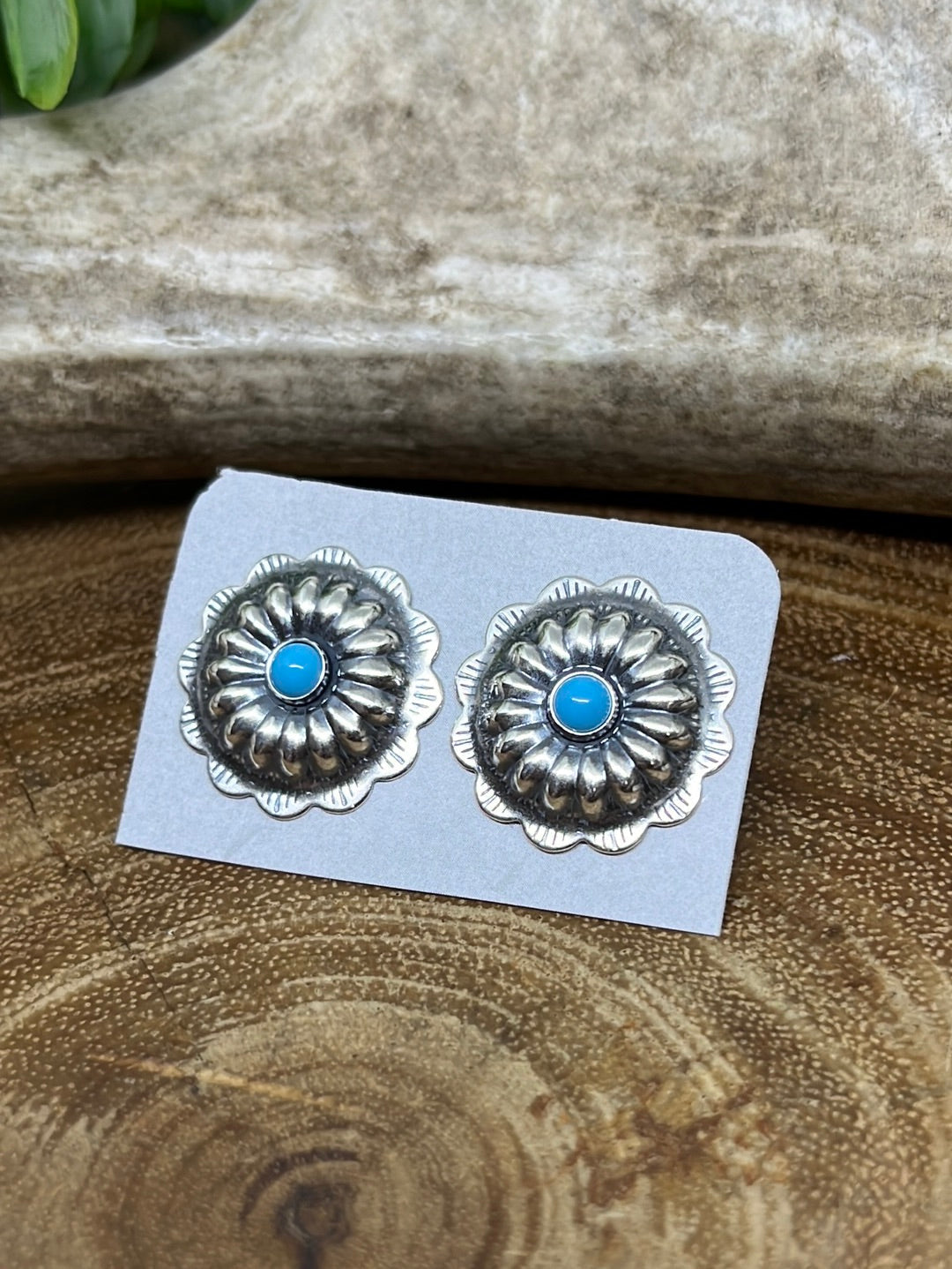 Scalloped Round Concho Earrings