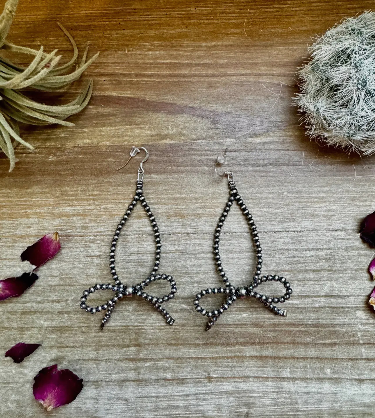 Teardrop Navajo Pearl Bow Earrings
