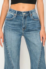 Load image into Gallery viewer, Dimensional High Rise Flare Jeans
