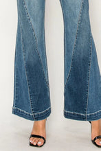 Load image into Gallery viewer, Dimensional High Rise Flare Jeans
