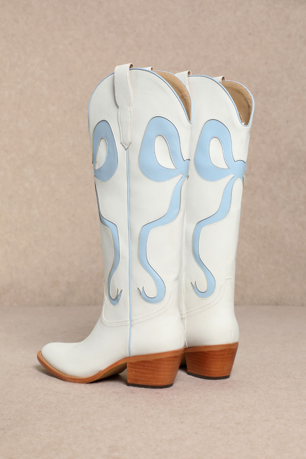 Coquette Bow Boots - Powder Blue