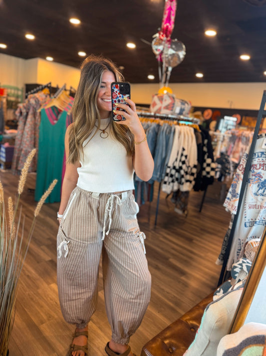 Sleeveless Sweater Top