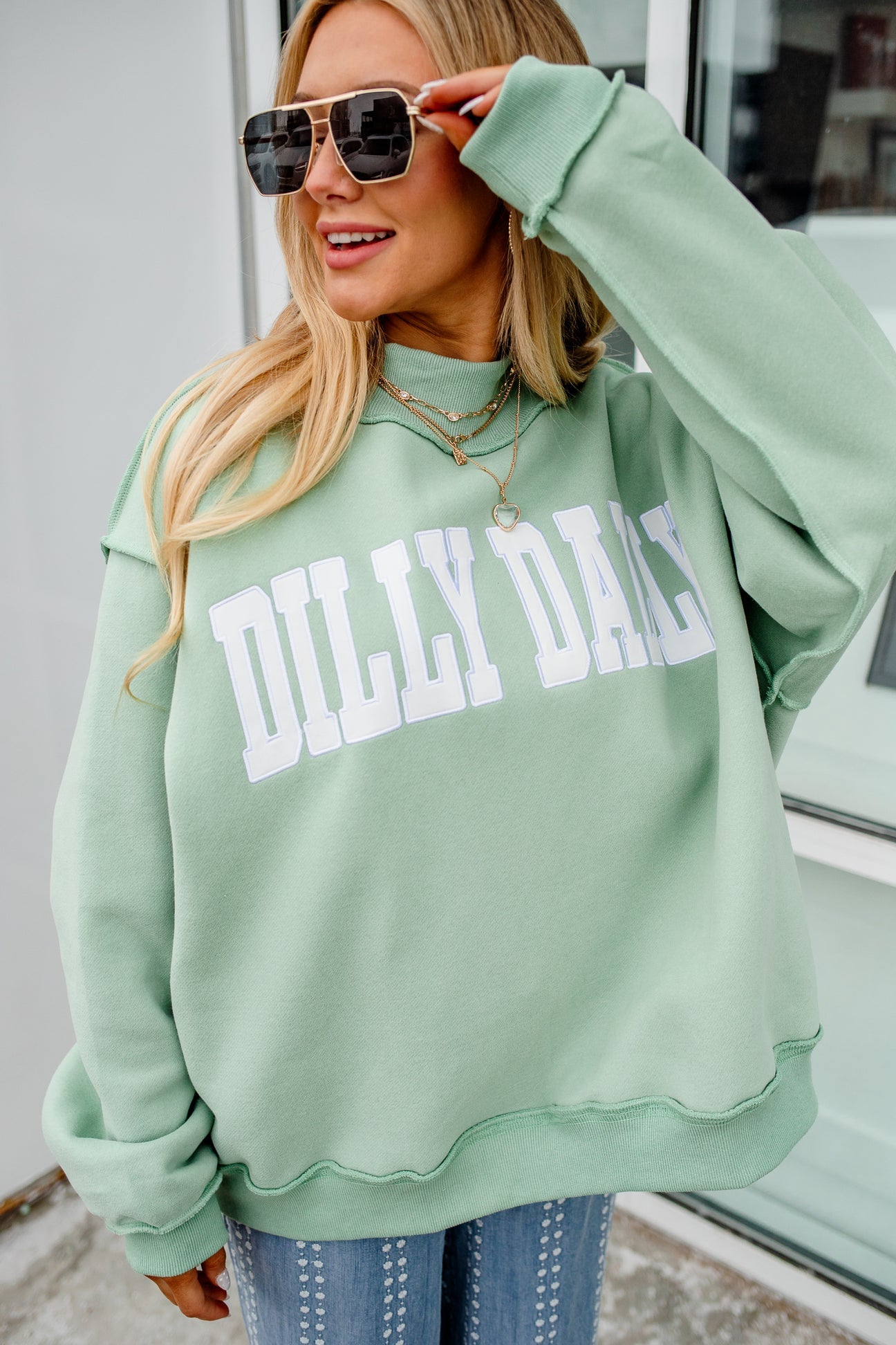 Dilly Dally Mockneck