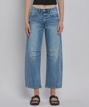 Load image into Gallery viewer, High Rise Barrel Jeans
