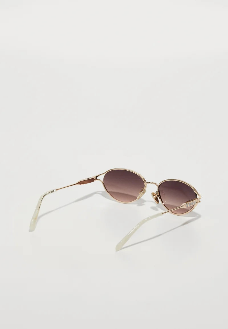 Formal Affair Adorned - Quay Sunglasses