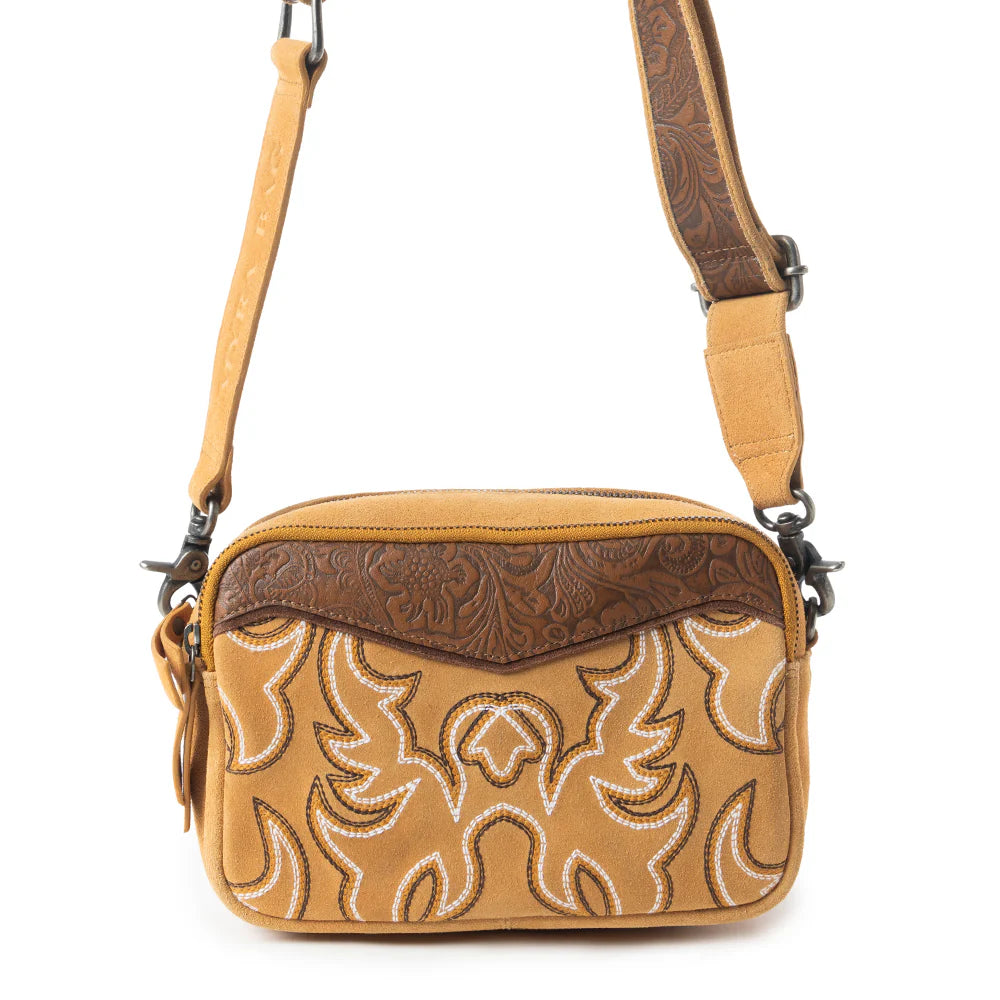 Marla Range Shoulder Bag in Camel