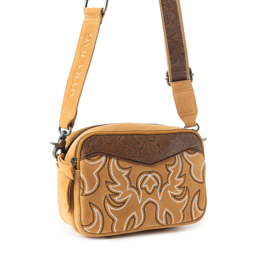 Marla Range Shoulder Bag in Camel